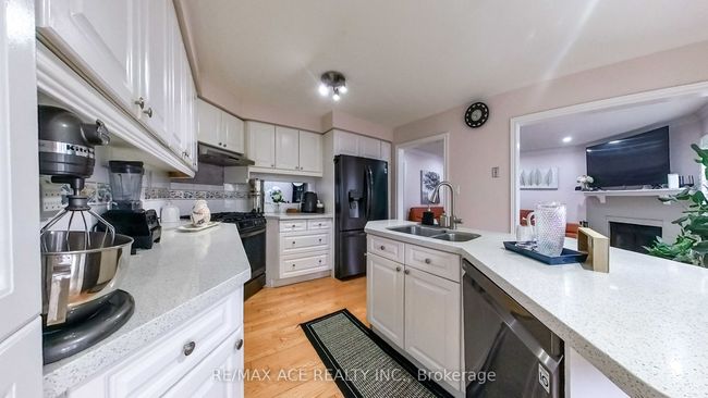 15 Brennan Rd, House other with 5 bedrooms, 4 bathrooms and 2 parking in Ajax ON | Image 15