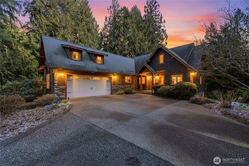 4126 Caron Rd, Deming, WA, 98244-9601 | Card Image