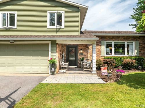 64 Hillcrest Dr, Oswego, NY, 13126-6528 | Card Image