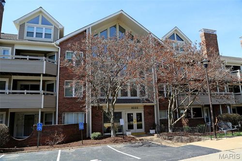 209-1033 Wilton Royal Dr, Saint Louis, MO, 63146-5555 | Card Image