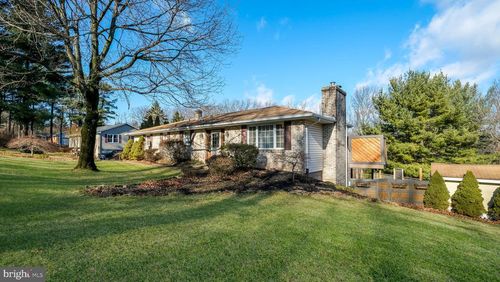 6129 Beverly Hills Rd, COOPERSBURG, PA, 18036-1872 | Card Image