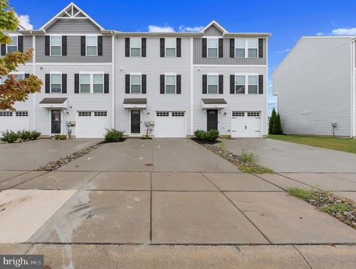 130 Wye Oak Dr, TOWNSEND, DE, 19734-9422 | Card Image