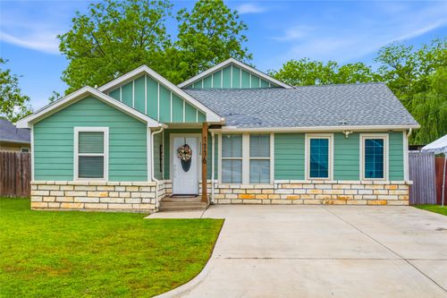 1116 S Hazelwood St, Sherman, TX, 75090-8116 | Card Image