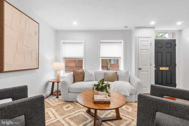2203 Race St, Townhouse with 3 bedrooms, 3 bathrooms and null parking in PHILADELPHIA PA | Image 14