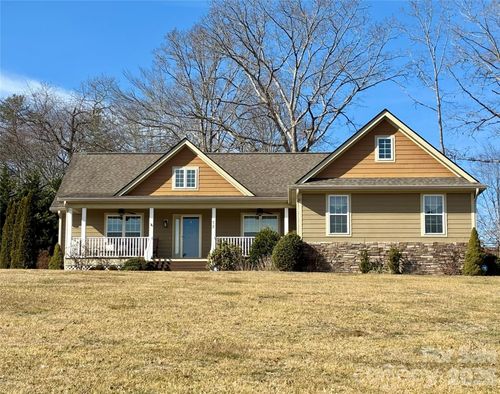 72 River Breeze Ln, Etowah, NC, 28729-0227 | Card Image