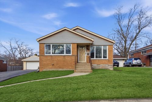 17218 Hillside Ave, Hazel Crest, IL, 60429-1744 | Card Image
