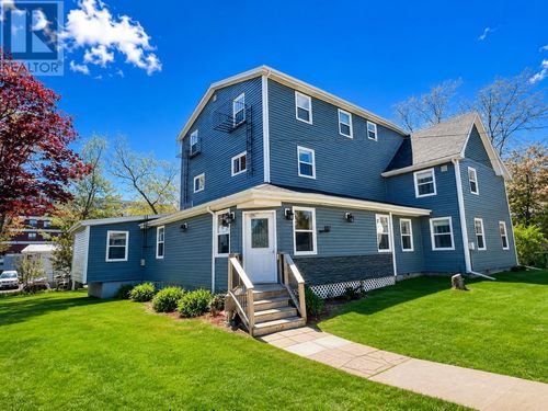 162 Hanover Street, Summerside, PE, C1N1E6 | Card Image