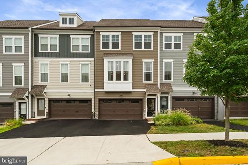 1699 Beech Leaf St, DUMFRIES, VA, 22026-2853 | Card Image