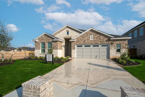 519 White Oak, Castroville, TX, 78009-2305 | Card Image