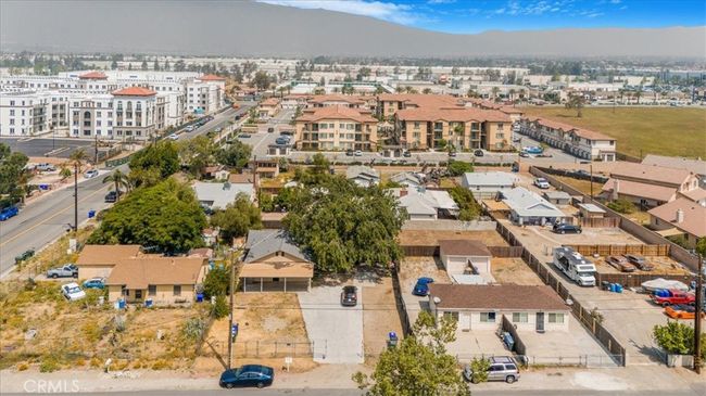 14928 Yucca Ave, Home with 0 bedrooms, 0 bathrooms and 8 parking in Fontana CA | Image 35