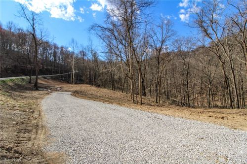  Elk Run Road, New Matamoras, OH, 45767 | Card Image