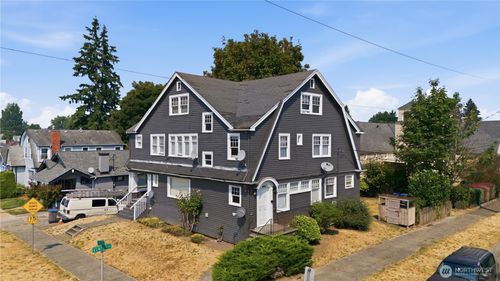 801 Veneta Ave, Bremerton, WA, 98337-1387 | Card Image