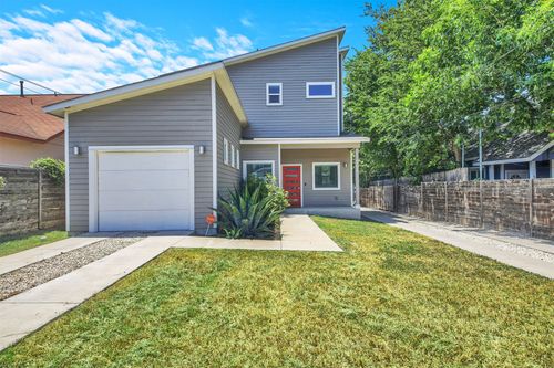 a-6902 Carver Ave, Austin, TX, 78752-3213 | Card Image