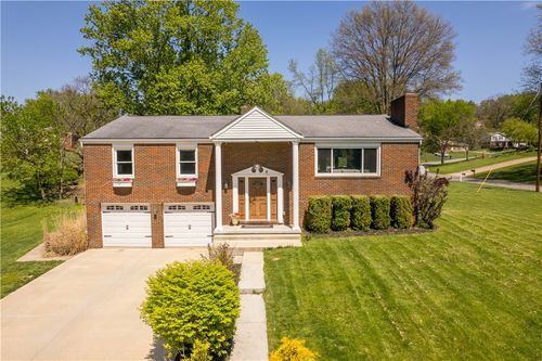 279 Carmell Dr, Pittsburgh, PA, 15241-1707 | Card Image