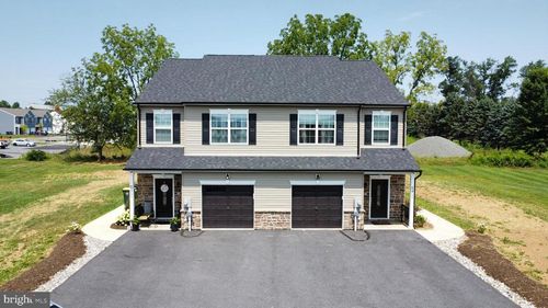 8451 Hamilton Blvd, Breinigsville, PA, 18031-1224 | Card Image