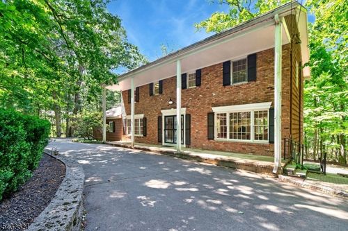 53 Joan Dr, Watchung, NJ, 07069-5418 | Card Image