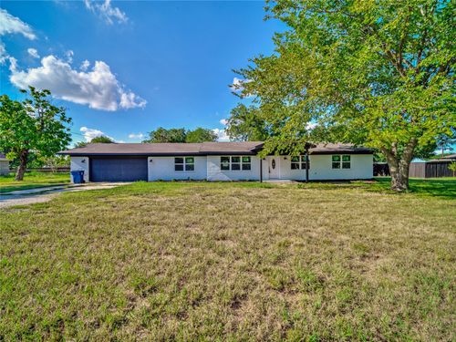 309 E Obuch St, Valley View, TX, 76272-9428 | Card Image