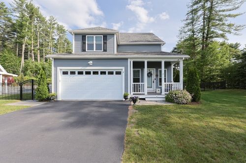 1 Summers Cir, Upton, MA, 01568-0138 | Card Image