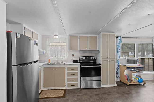 455 Ne 441 St Ave, House other with 3 bedrooms, 3 bathrooms and null parking in OLD TOWN FL | Image 21