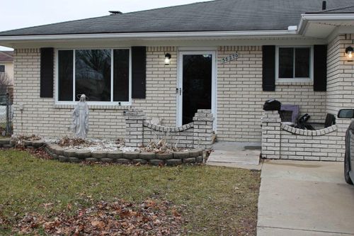 38270 Steede Dr, Sterling Heights, MI, 48310-3069 | Card Image