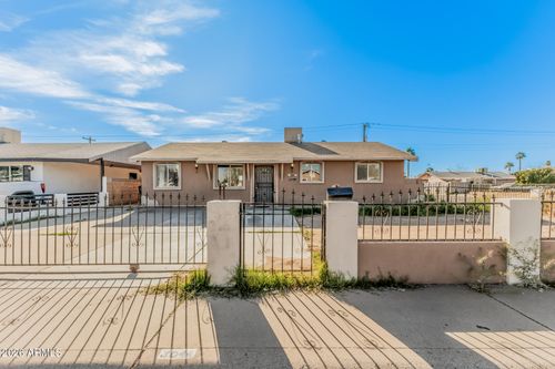 3044 N 80th Ln, Phoenix, AZ, 85033-4808 | Card Image
