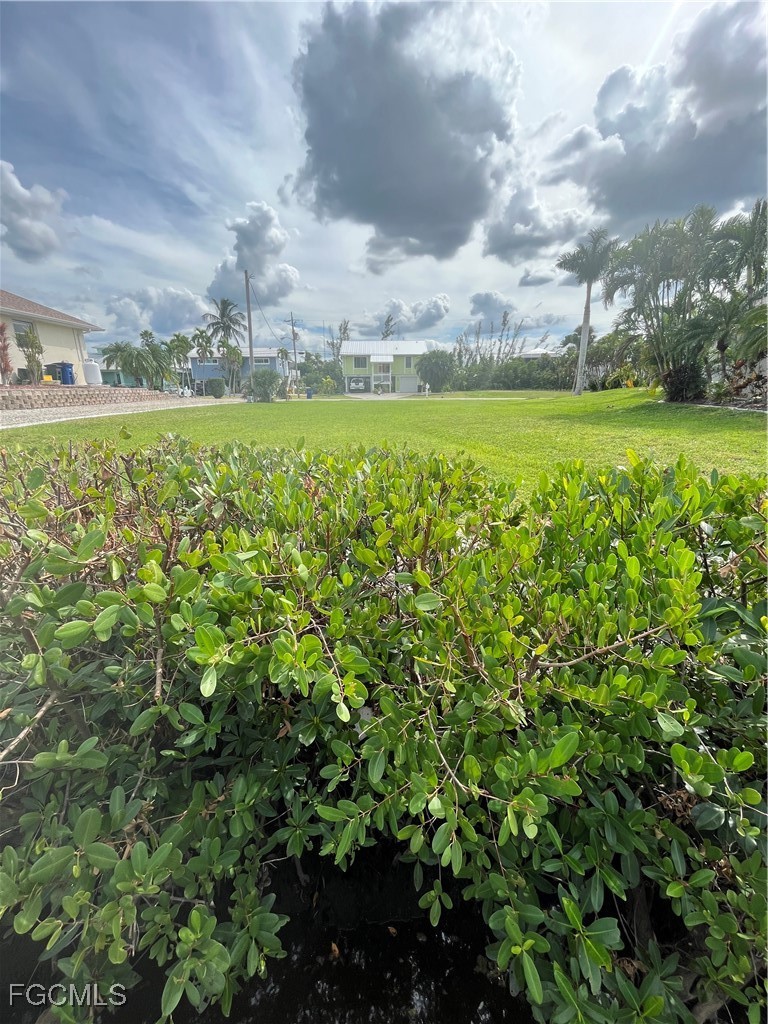 Land in Bokeelia 5