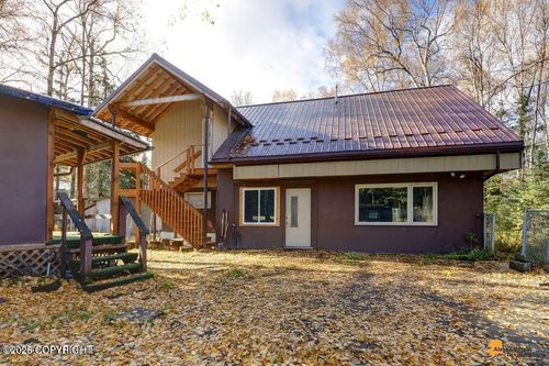 10960 Totem Rd, Anchorage, AK, 99516-1652 | Card Image