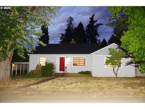 134 Se 5th St, Oakland, OR, 97462-0139 | Card Image