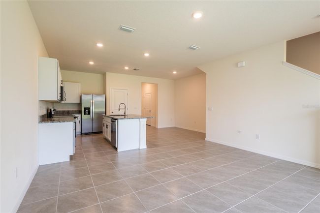 33063 Tulip Petal Ln, Townhouse with 3 bedrooms, 3 bathrooms and null parking in WESLEY CHAPEL FL | Image 29