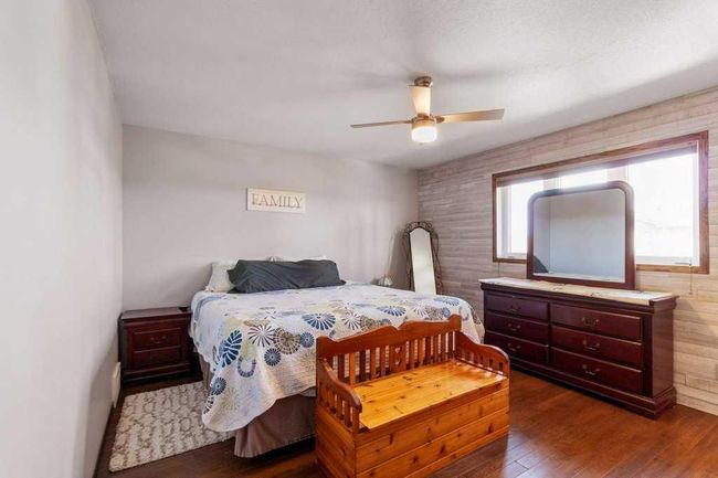 5 Laurel Close, House other with 5 bedrooms, 3 bathrooms and 5 parking in Sylvan Lake AB | Image 10