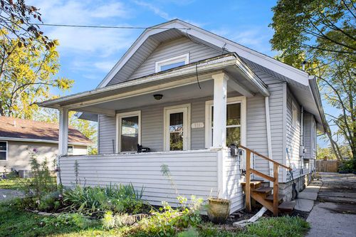 930 Mahlon St, Lansing, MI, 48906-5446 | Card Image