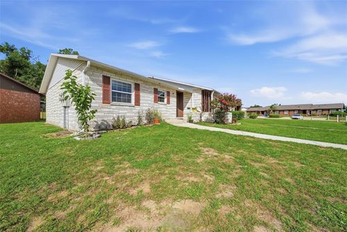10310 Blue Field Ct, THONOTOSASSA, FL, 33592-3523 | Card Image