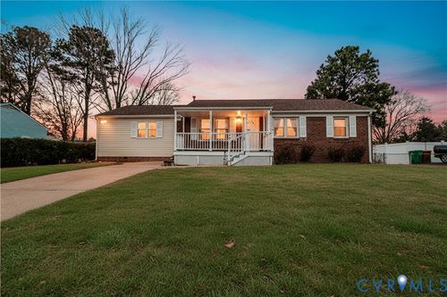 649 Bradford Ln, Petersburg, VA, 23805-9301 | Card Image