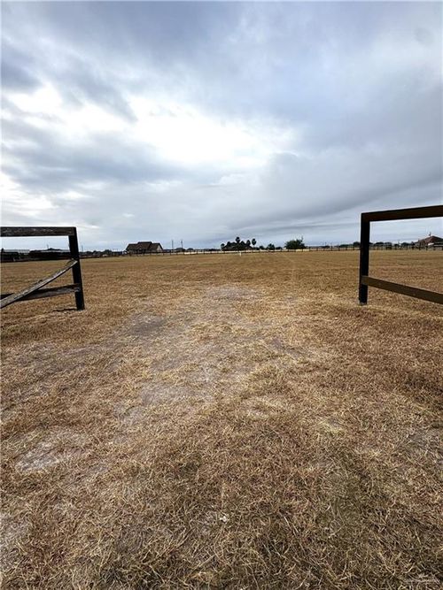 310 Nadia St, Weslaco, TX, 78596 | Card Image