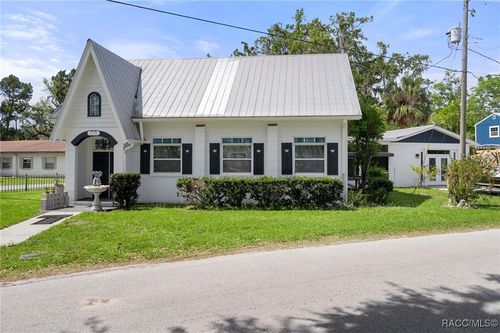 10990 W Seminole Pl, Homosassa, FL, 34448-4439 | Card Image