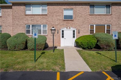 1 - 60 A Old Lyme Drive, Condo with 2 bedrooms, 1 bathrooms and null parking in Amherst NY | Image 1