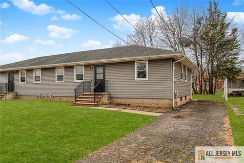 b-1036 Apache St, North Brunswick, NJ, 08902-4126 | Card Image