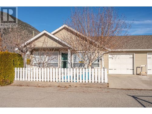 apt-1-607 4th St, Keremeos, BC, V0X1N3 | Card Image