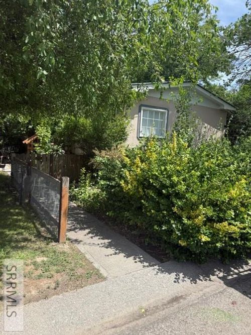 300 Bluebell St, Rexburg, ID, 83440-1720 | Card Image