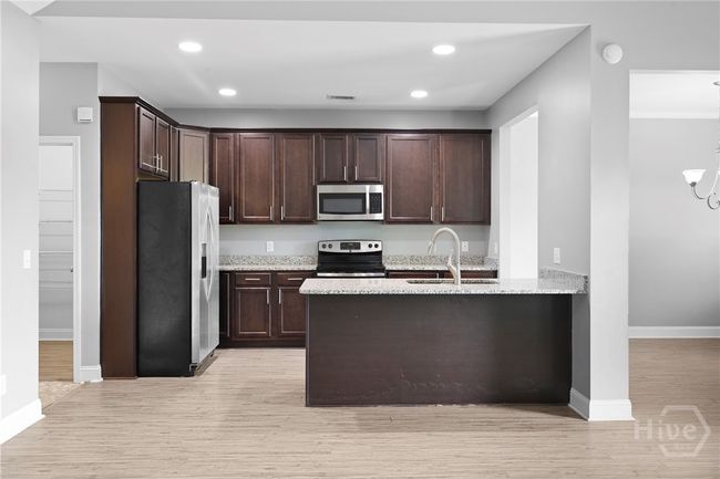 7 Sail Maker Ln, House other with 4 bedrooms, 2 bathrooms and null parking in Richmond Hill GA | Image 10