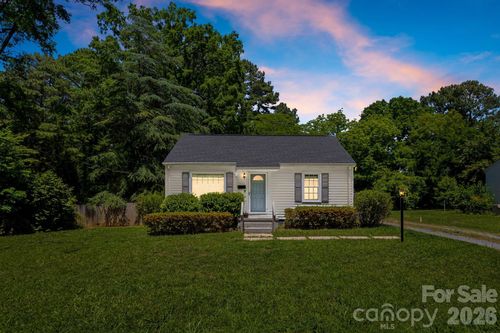 5235 Auburndale Rd, Charlotte, NC, 28205-4809 | Card Image