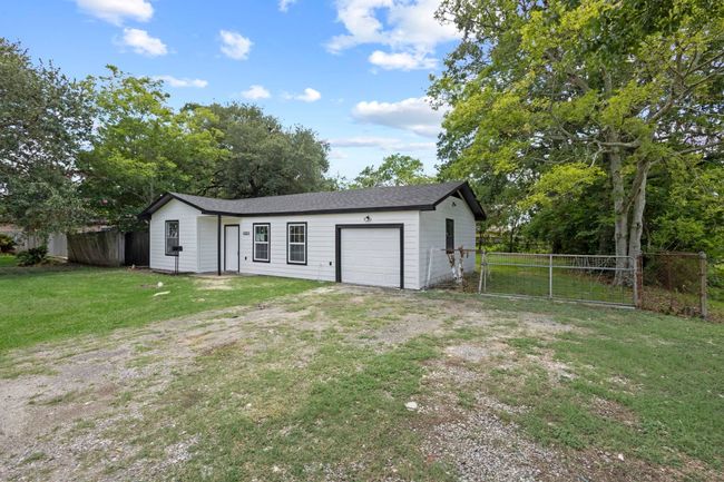 4247 Lansing Ave, House other with 2 bedrooms, 1 bathrooms and null parking in Port Arthur TX | Image 15