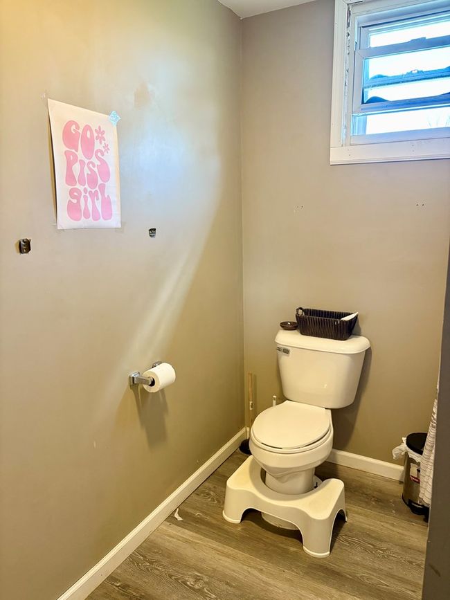 324 Bauer Ave, Home with 6 bedrooms, 2 bathrooms and null parking in Crestline OH | Image 30