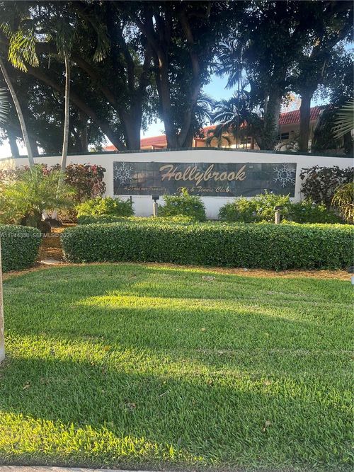 apt-402-8900 Washington Blvd, Pembroke Pines, FL, 33025-1558 | Card Image