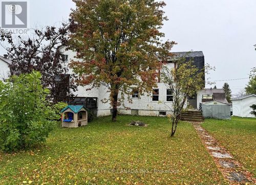 162-164 Aurora St, Iroquois Falls, ON, P0K1E0 | Card Image