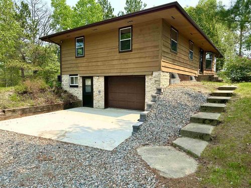 7097 Stockland Rd, Virginia, MN, 55792-8001 | Card Image