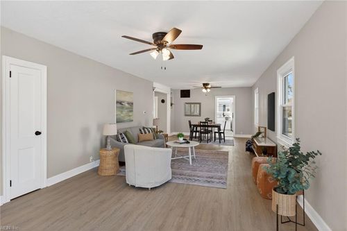 14 Alpine St, Newport News, VA, 23606-2402 | Card Image