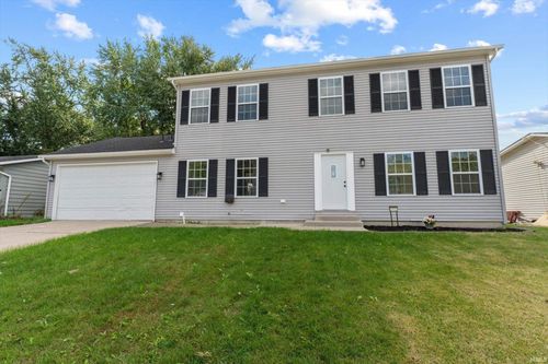 2933 Colonial Dr, Mishawaka, IN, 46544-6245 | Card Image