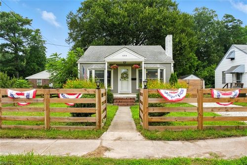st-604 Earl Street, Norfolk, VA, 23503 | Card Image