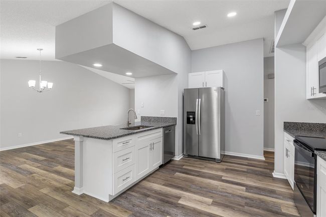 Kitchen | Image 14